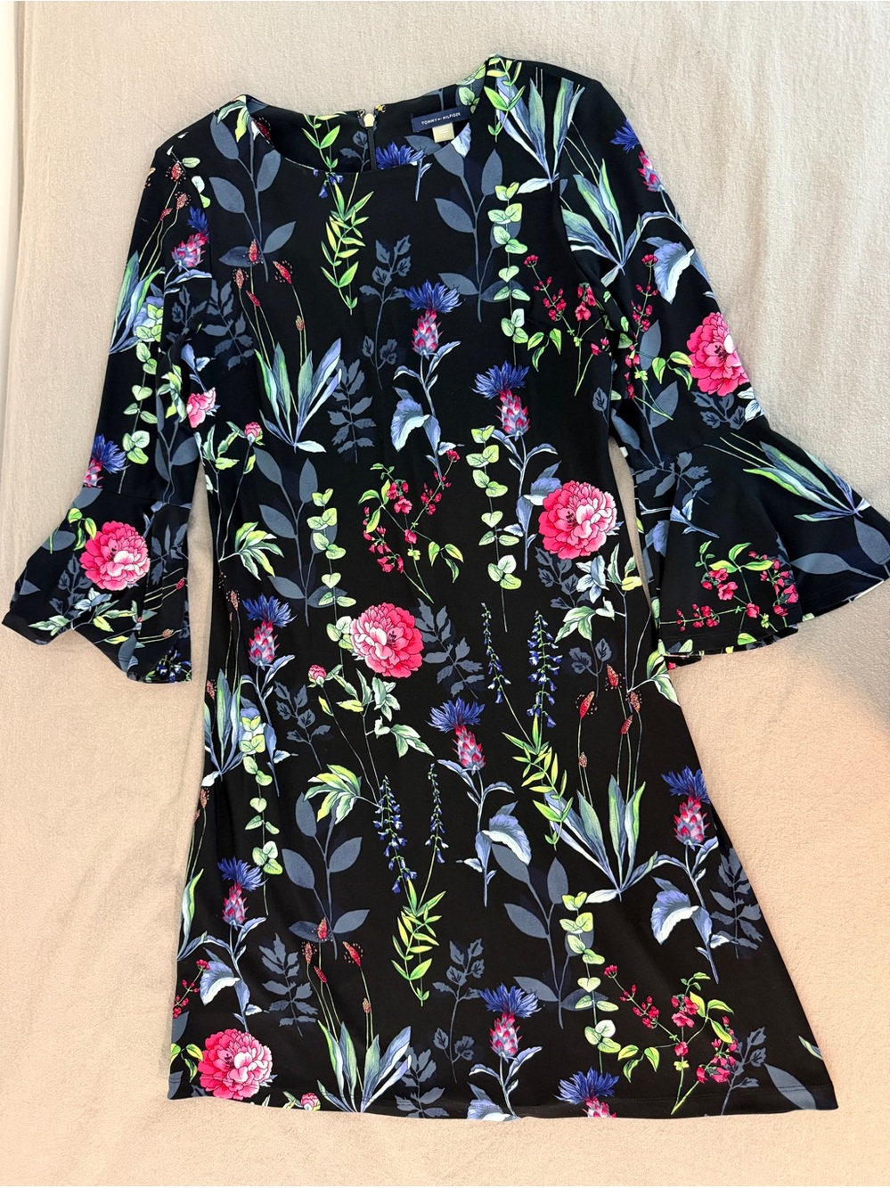 Tommy Hilfiger floral-print bell-sleeve ruffle cuff romantic goth dress 6